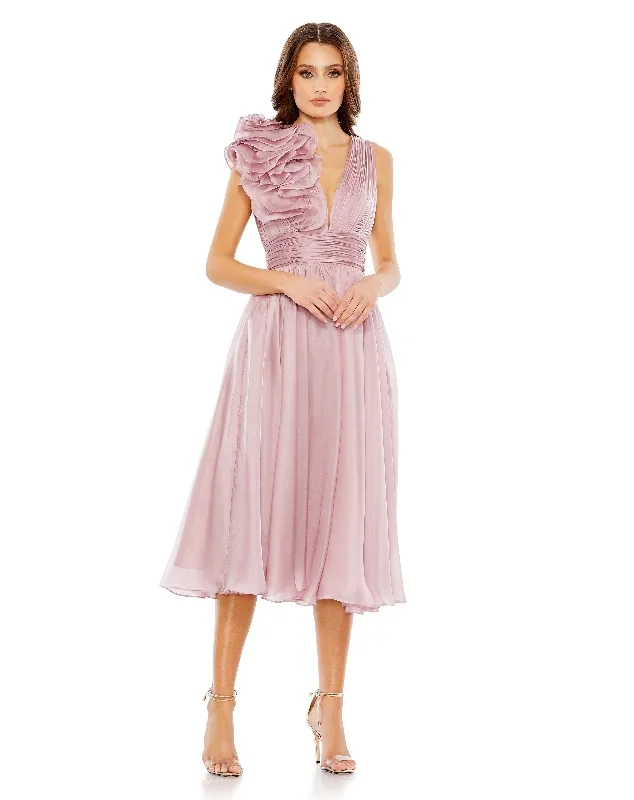 Sleeveless Chiffon A-Line Tea Length Cocktail Dress