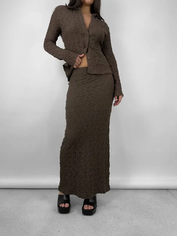 Crinkle Texture Midi Skirt In Brown