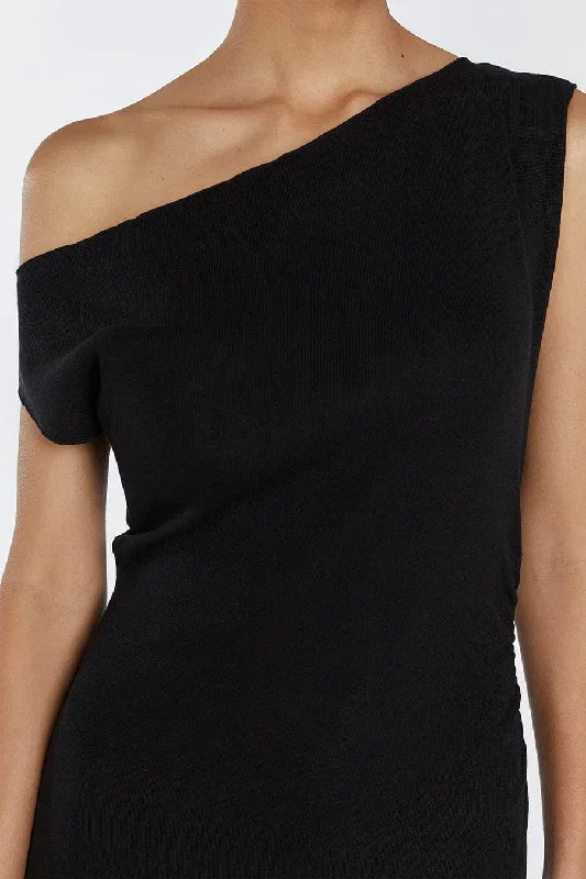 junie-black-knit-dress