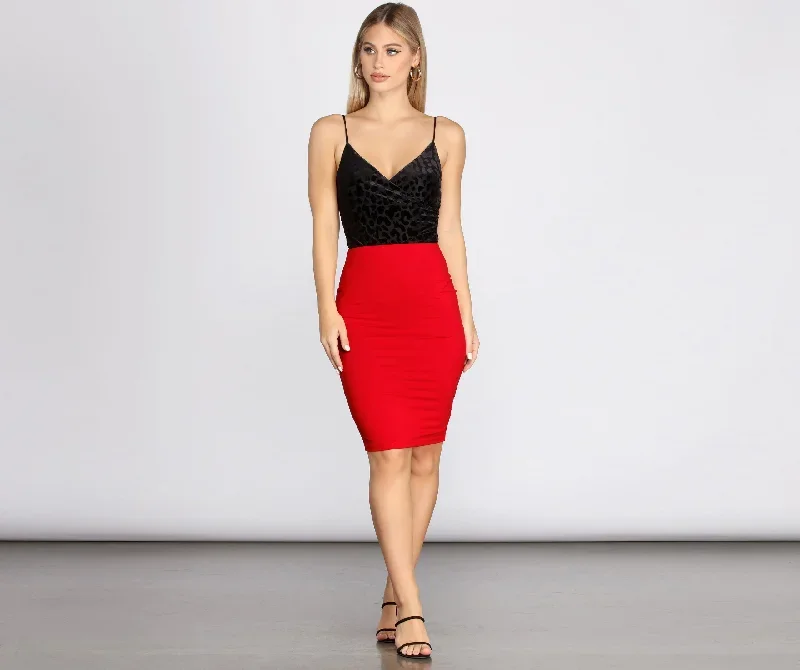 knit-bodycon-midi-skirt-065010179600