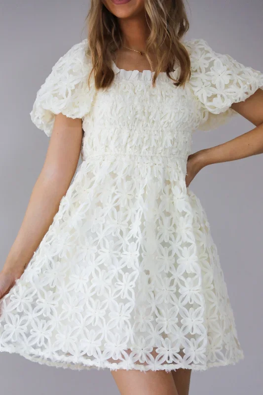 lets-get-brunch-dress-cream-1