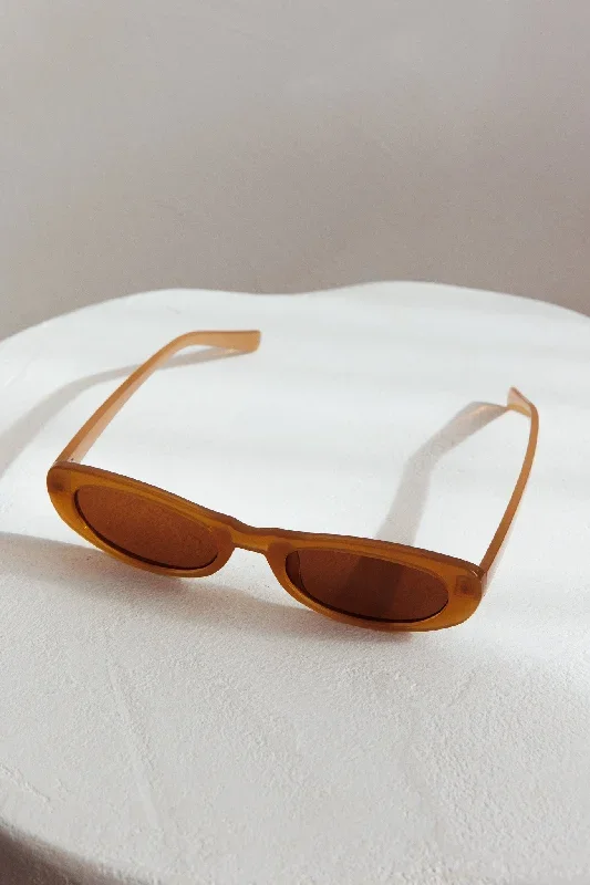 live-loud-oval-sunglasses-brown