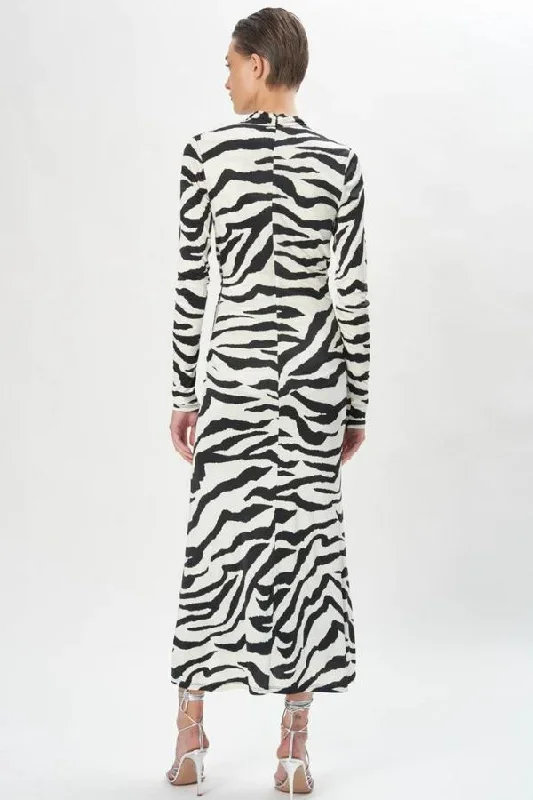 venus-dress-zebra